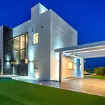 Villapadierna Solstice Sanctuary Villa