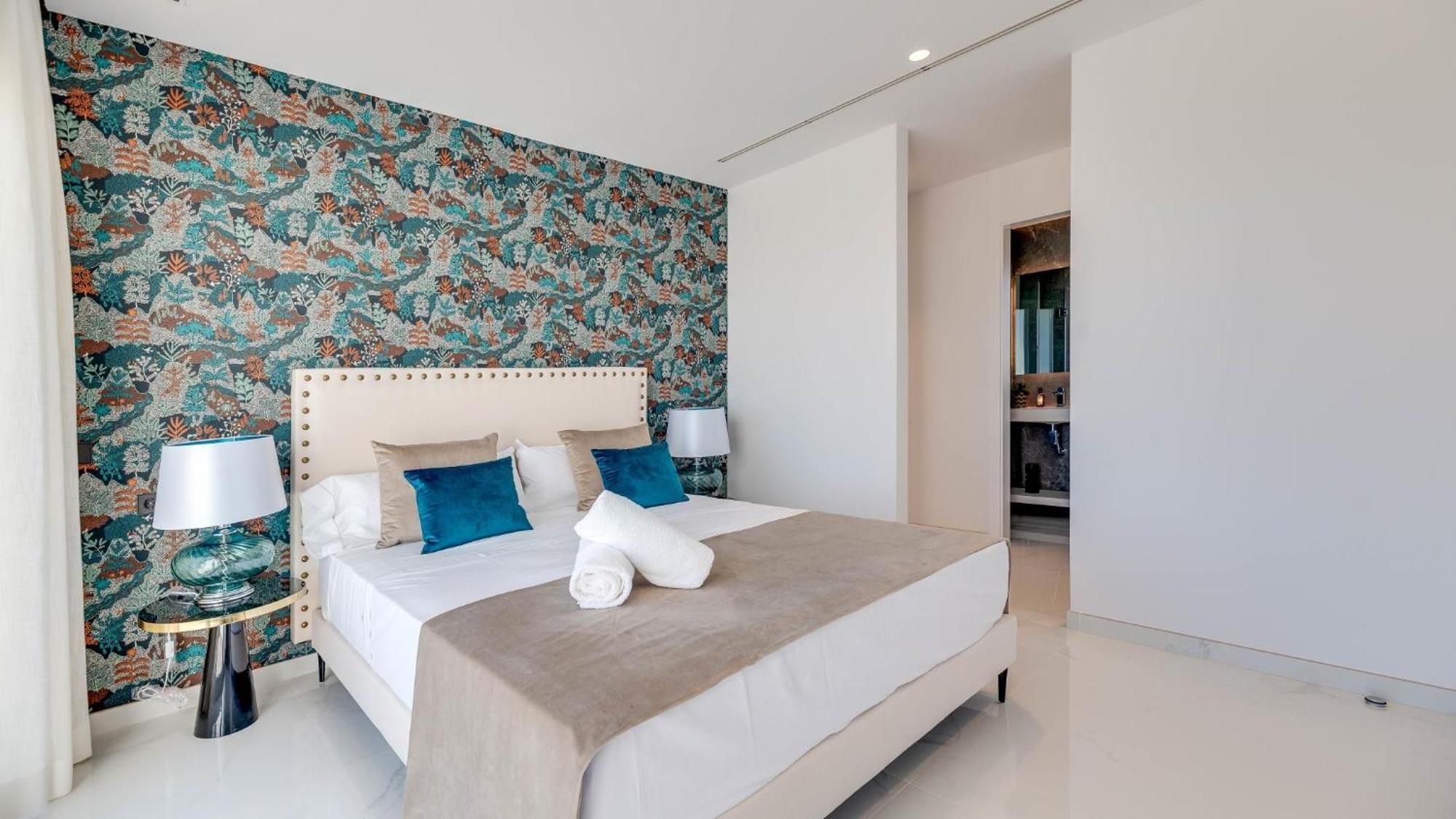 Villapadierna Solstice Sanctuary * Estepona