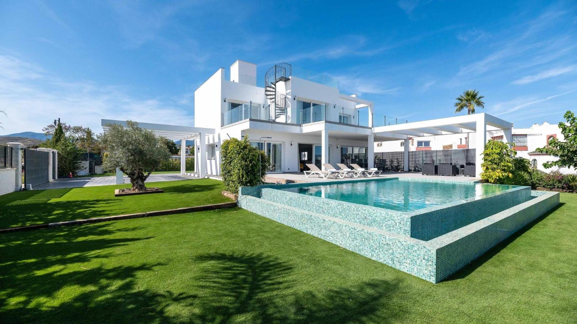 Villapadierna Solstice Sanctuary Villa *